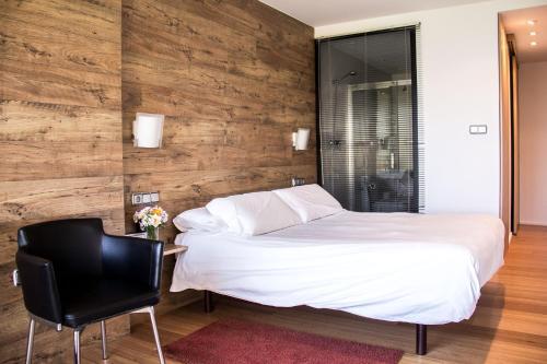 Foto de una habitación de Agroturismo Haitzalde B&amp;amp;B - Adults Only