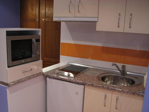 Foto de una habitación de Aparthotel Santa Marina