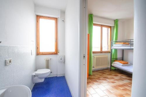 Foto de una habitación de Albergue Safestay Pisa