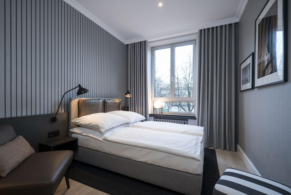 Room – Hotel Alster-Hof