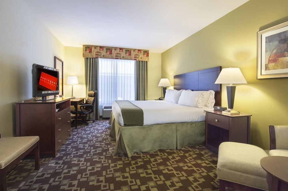 Room – Holiday Inn Express Hotel &amp;amp; Suites Port St. Lucie West, an IHG Hotel
