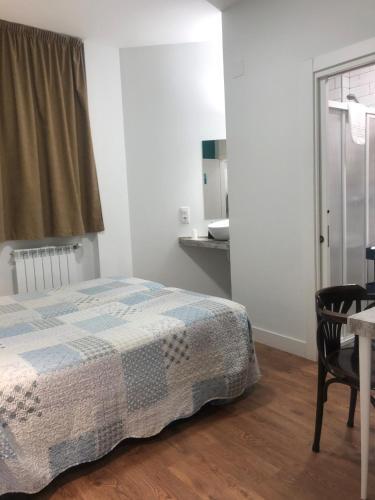 Foto de una habitación de RoomConcept Hostel