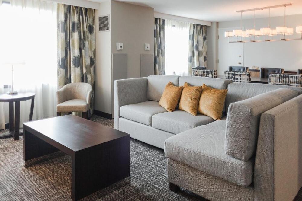 Radisson Hotel Memphis - University, Menfis - Central de Reservas