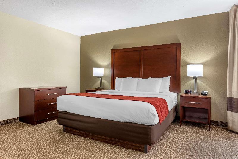 Foto general de Hotel Comfort Inn &amp;amp; Suites Cincinnati Eastgate