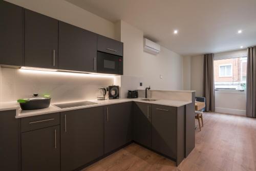 Foto de una habitación de BILBAO RIVERSIDE by STAYNN APARTMENTS