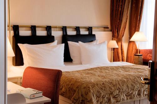 Room – Hotel Yachthafenresidenz Hohe Düne