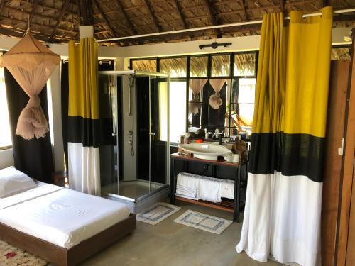 Room – Les Hibiscus Nosy-Be