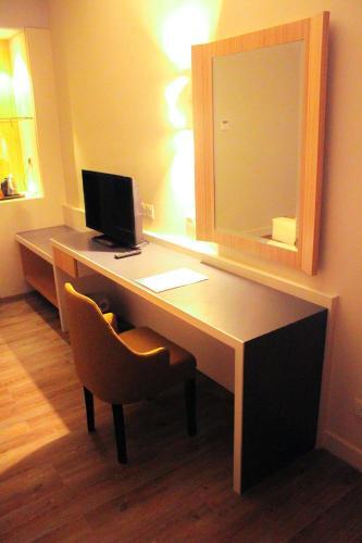 Foto de una habitación de Hotel The Grand Beach Resort Port Dickson