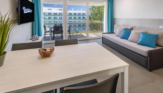 Foto de Apartamentos Rentalmar Salou Playa Family Suites