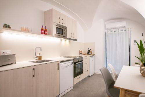 Foto de una habitación de Apartamentos turísticos Can Planeses Banyoles