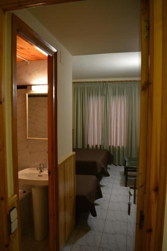 Foto de una habitación de Hostal La Neu
