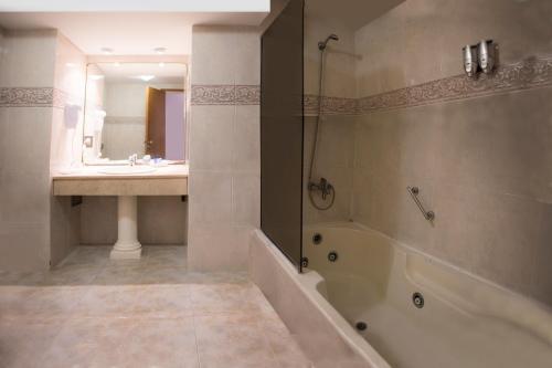 Foto de una habitación de Hotel South Beach San Bernardo