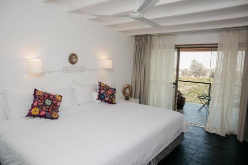 Foto de una habitación de Hotel Empedrada Ranch &amp;amp; Lodge