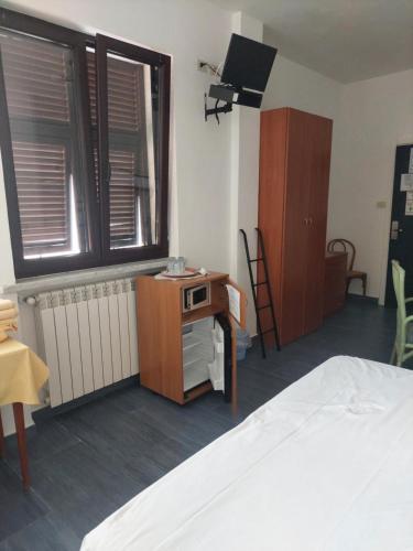 Foto de una habitación de Hotel Early&amp;#039;s in Italy - San Carlo Terme