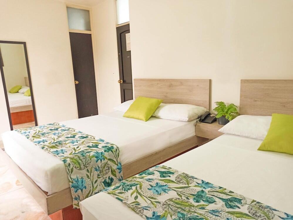 Hotel Macedonia Plaza, Itagüí