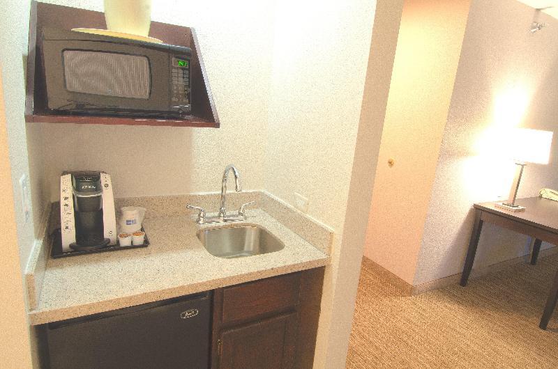 Foto de una habitación de Holiday Inn Express Hotel &amp;amp; Suites Chicago-Libertyville, an IHG Hotel
