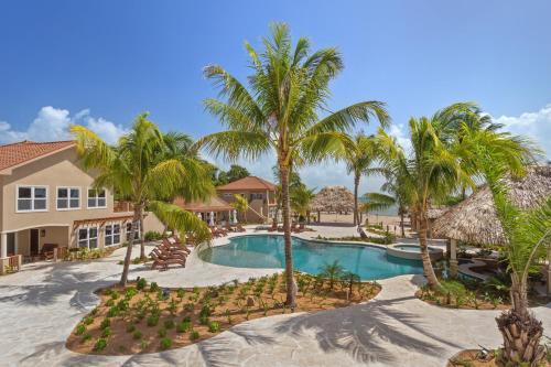 Foto general de Sirenian Bay Resort -Villas &amp;amp; All Inclusive Bungalows