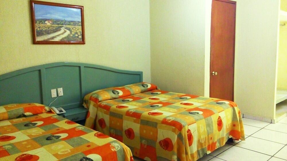 Foto general de Hotel Plaza Jardín