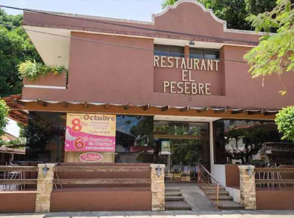 Foto de restauración de Hotel El Rancho