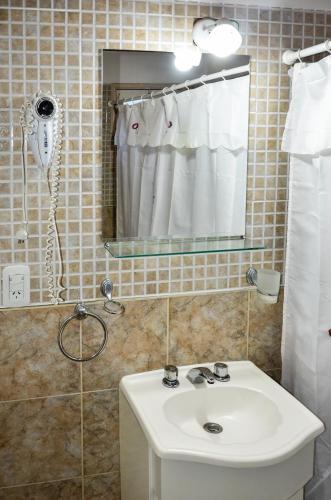 Foto del baño de Complejo Mares
