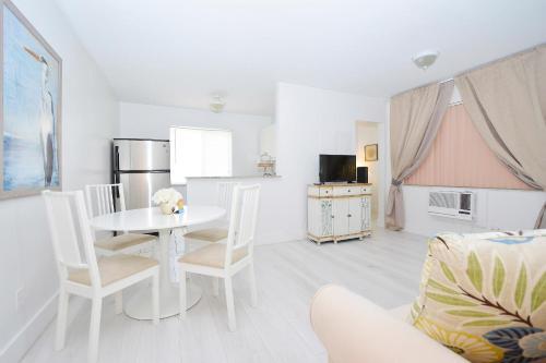 Foto de una habitación de Sofi Beach Apartments