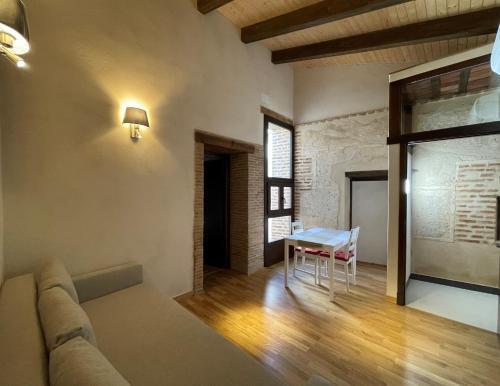 Foto de una habitación de APARTAMENTOS RURALES POSADA DE LLERENA