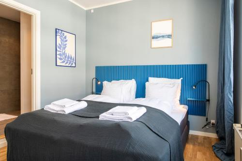 Foto de una habitación de By the Lakes apartments - Into This Place