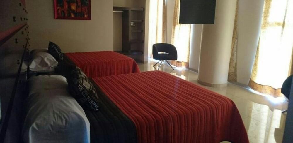 Photo – Hotel Inglés