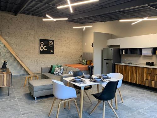 Foto de una habitación de Casas y chalets Begonias Loft a 5 Min Del Auditorio Telmex