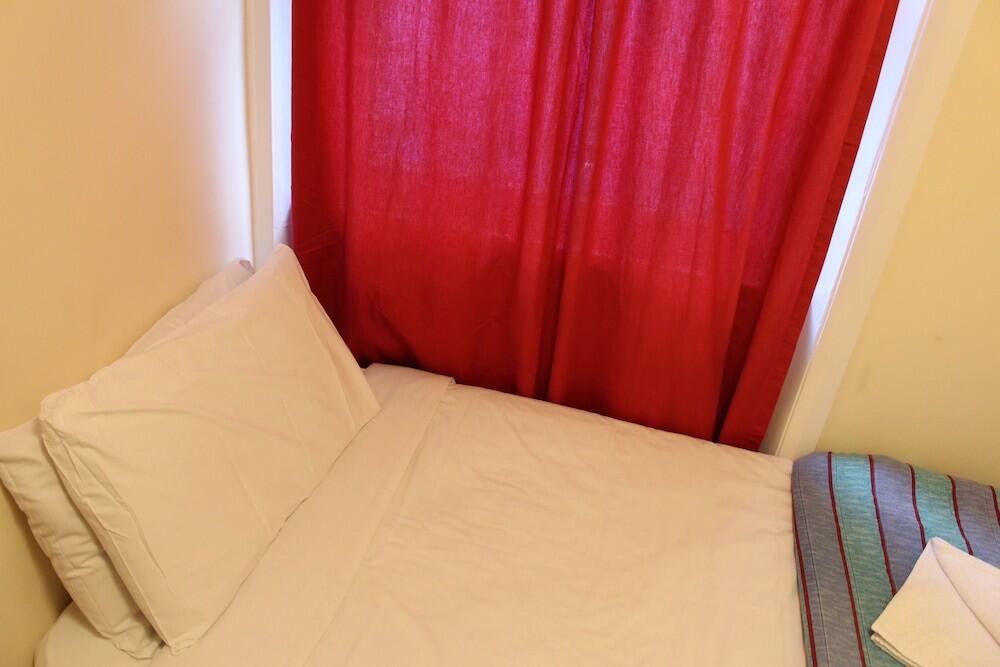 Foto de una habitación de Belgrave House Hotel