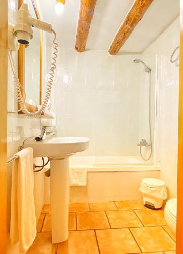 Foto del baño de Delta Hotel