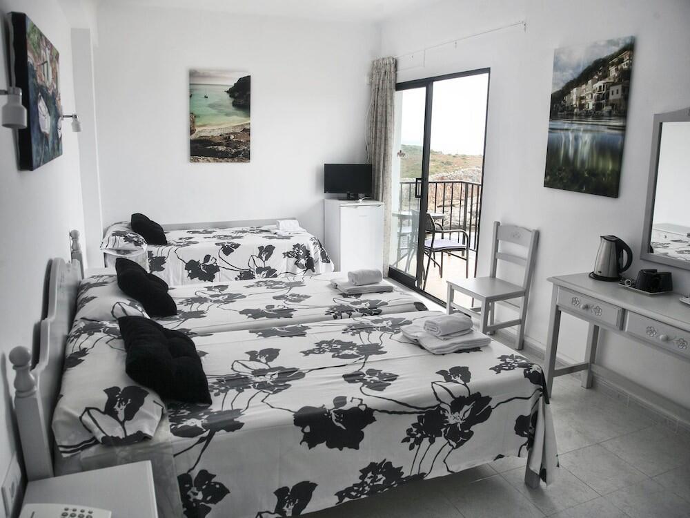 Foto de una habitación de Hotel Rocamar