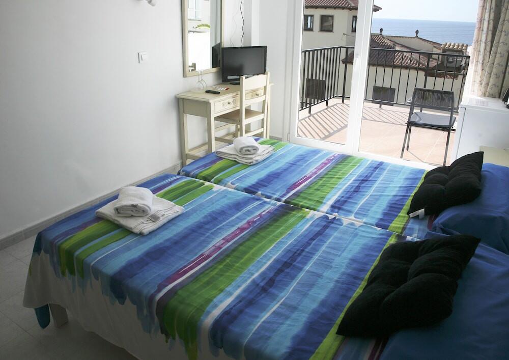 Foto de una habitación de Hotel Rocamar