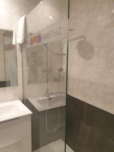 Foto del baño de Hotel Arts - Gasteiz Centro
