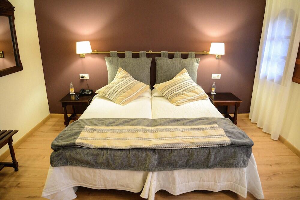 Foto de una habitación de Hotel Cardenal Ram