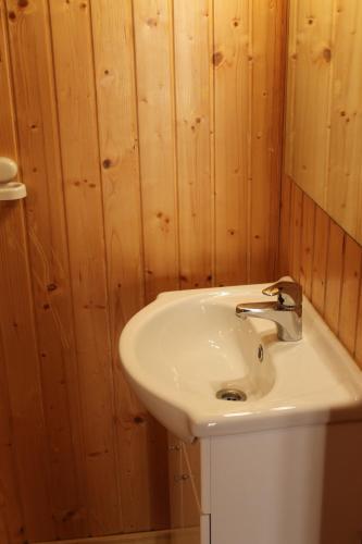 Foto del baño de Bungalows Pont d&amp;#039;Ardaix