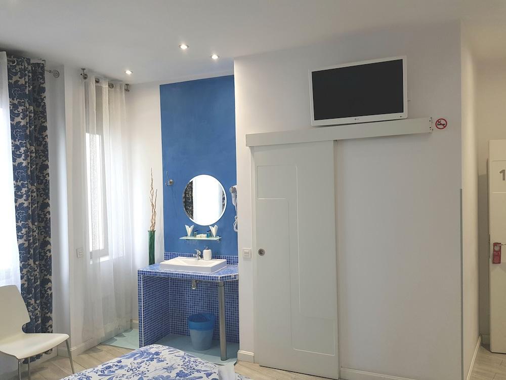 Foto del baño de Hostal Main Street Madrid