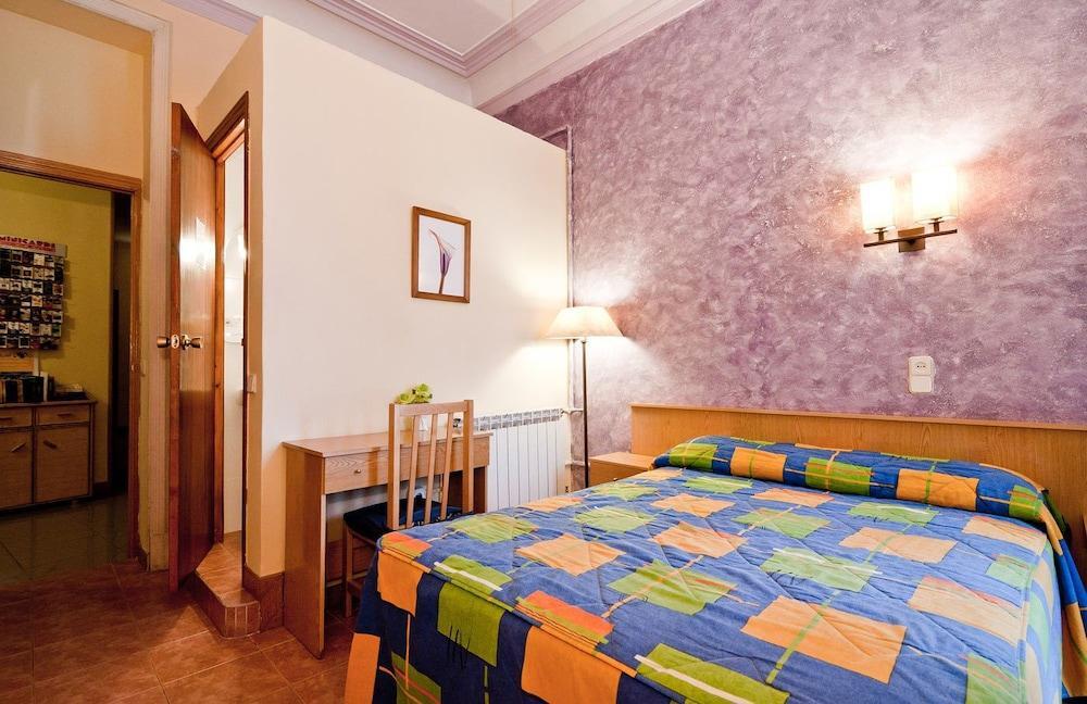 Foto de una habitación de Hostal Oporto