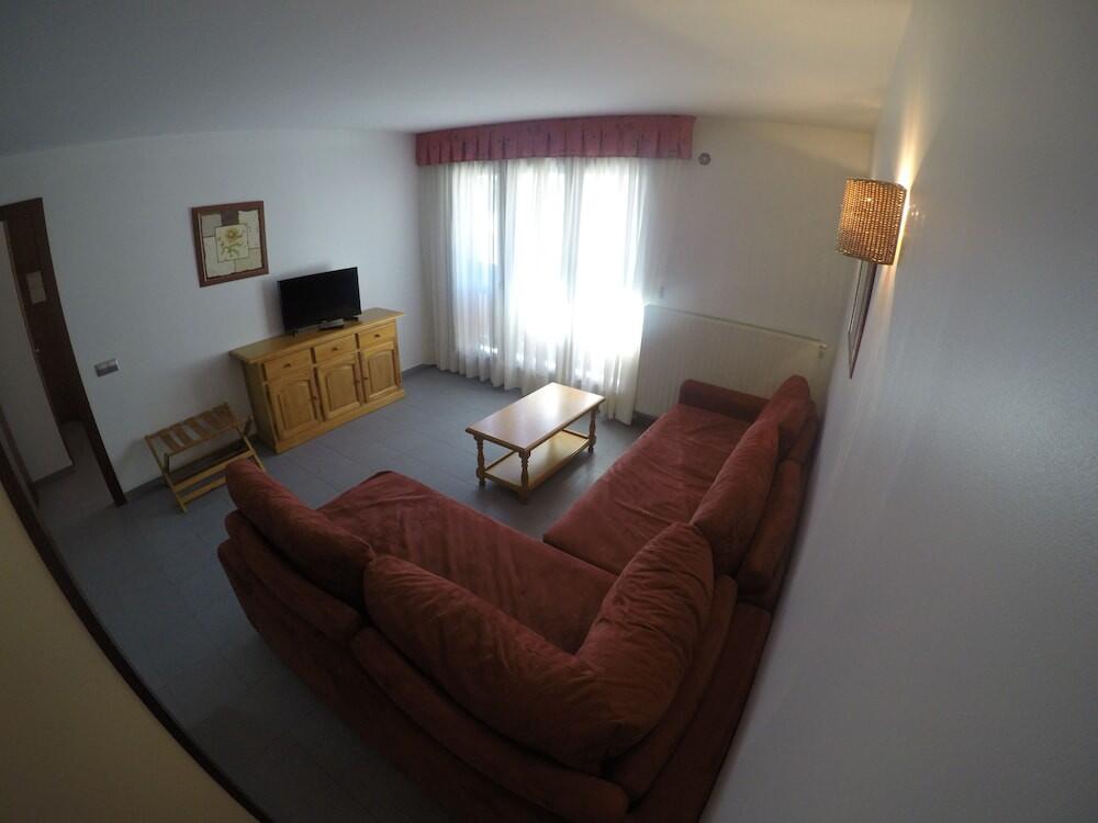 Foto de las zonas nobles de Apartamentos Turísticos Roc Del Castell