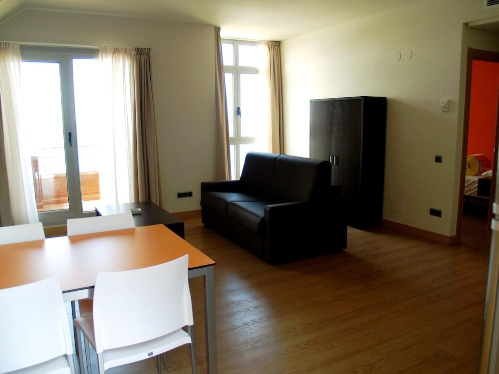Foto de una habitación de Apartamentos Maritimo Ris
