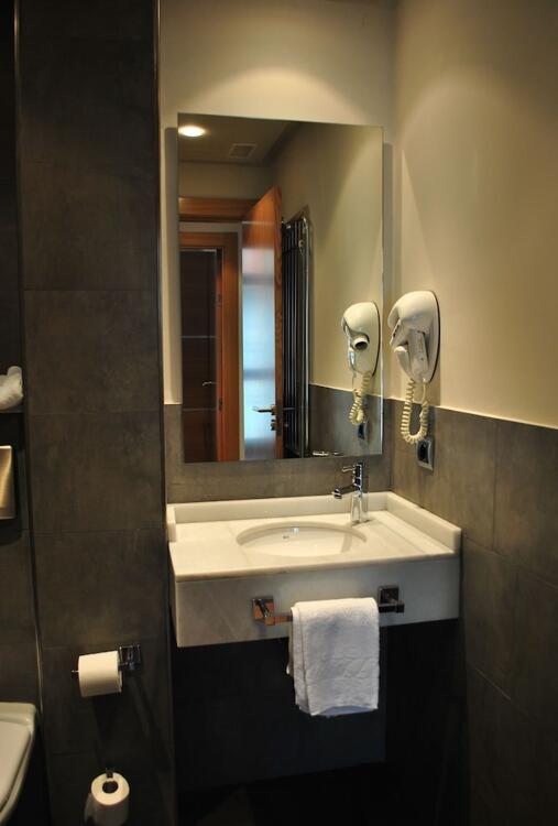 Foto del baño de Apartamentos Maritimo Ris