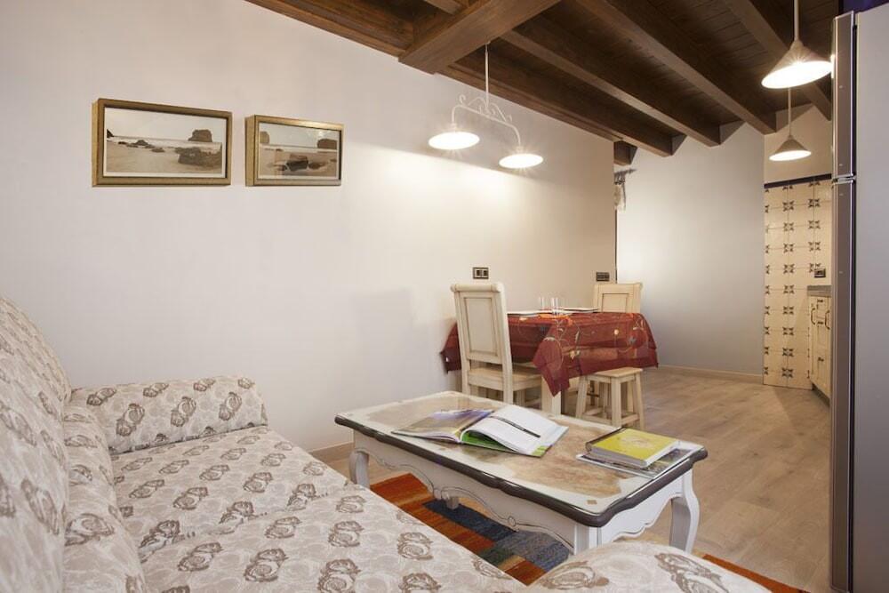 Foto de una habitación de Apartamentos El Aramo Asturias