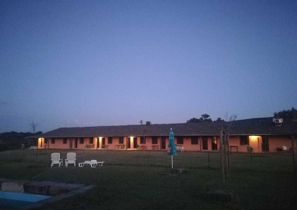 Foto del exterior de Hotel rural Puerta de Monfragüe