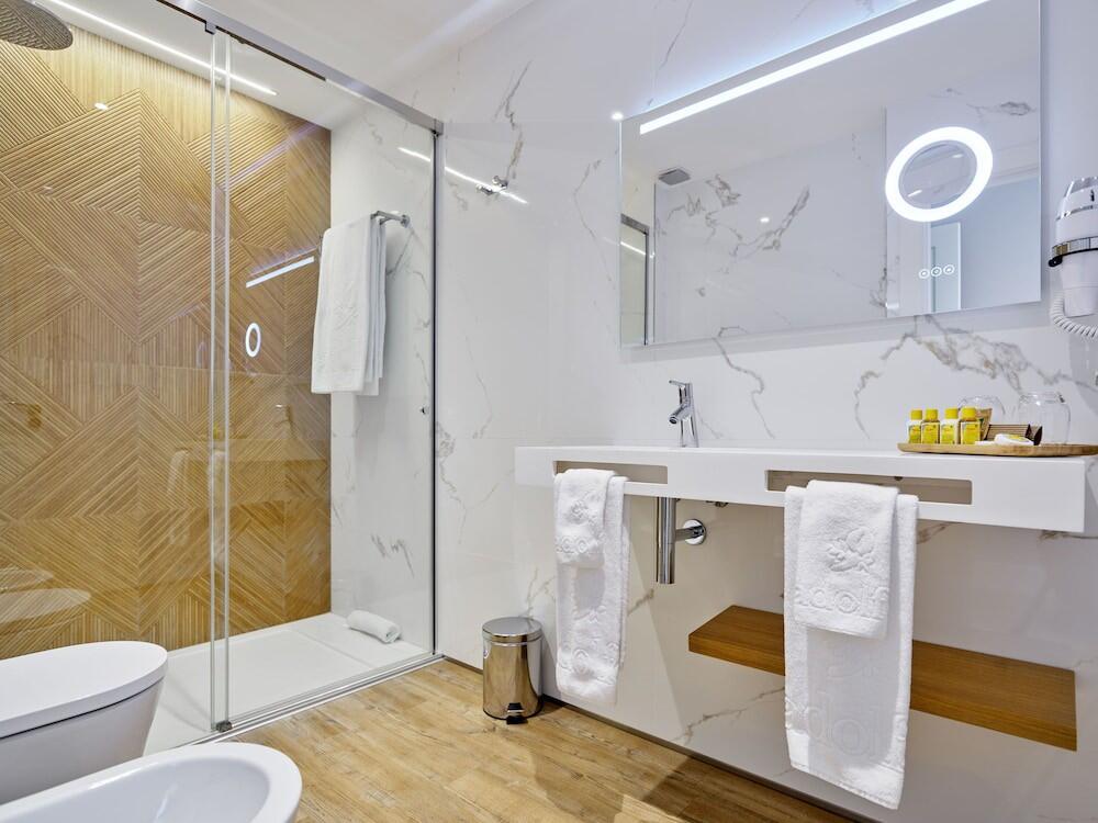 Foto del baño de Hotel Boutique Adolfo