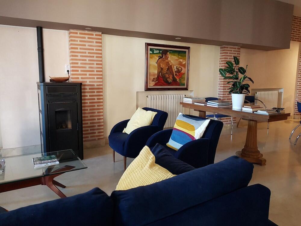 Foto de los servicios de Hostal Santa Maria