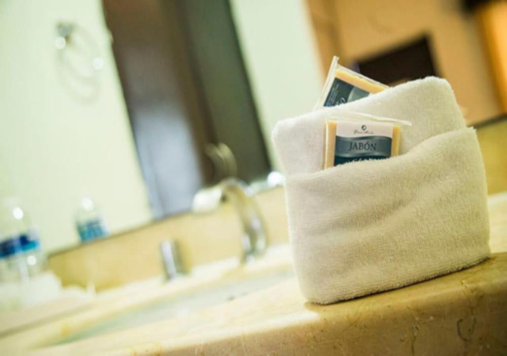 Foto del baño de Hotel Grand Marlon