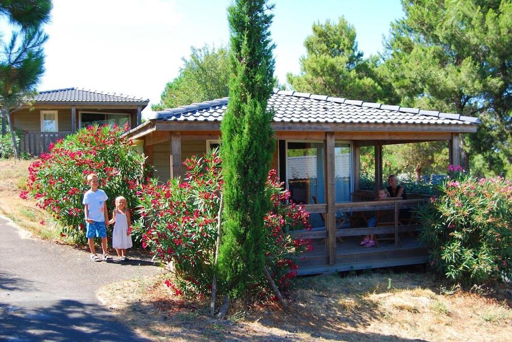 Foto del exterior de Lagrange Grand Bleu Vacances – Résidence Les Pescalunes
