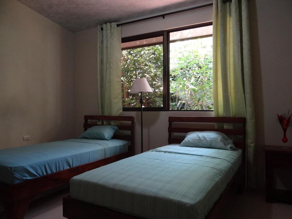 Room – B&amp;amp;B Garden Grecia