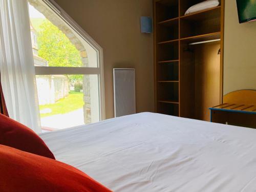 Foto de una habitación de Hôtel Les Arches