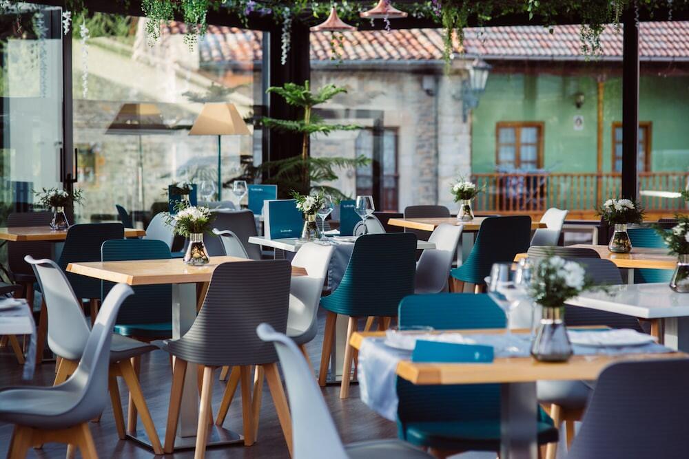 Foto de restauración de Hotel Tinas de Pechon